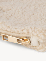 Pochette Teddy Cream